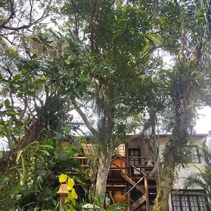 Nalua Casa de hóspedes Guarda do Embaú